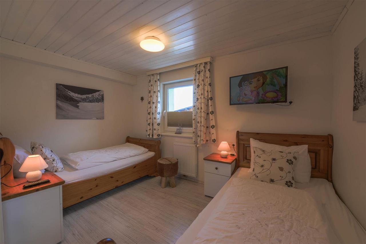 Chalet Alpenglueck By Kaprun Rentals ภายนอก รูปภาพ